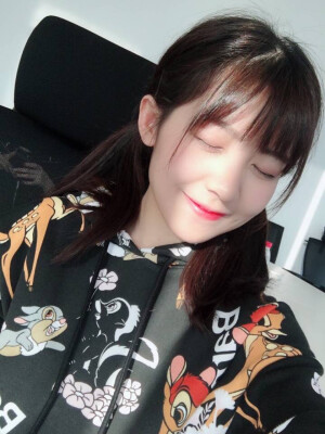 赖美云