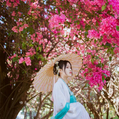 古风真人 壁纸 女生头像 女头 小清新 虐心 唯美 高清 意境 古风 古风头像 自截图片 二转注明出处