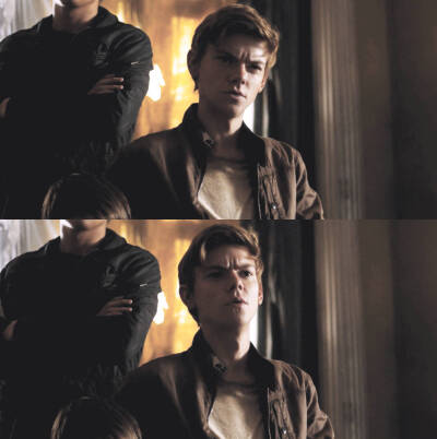 Tomas Sangster