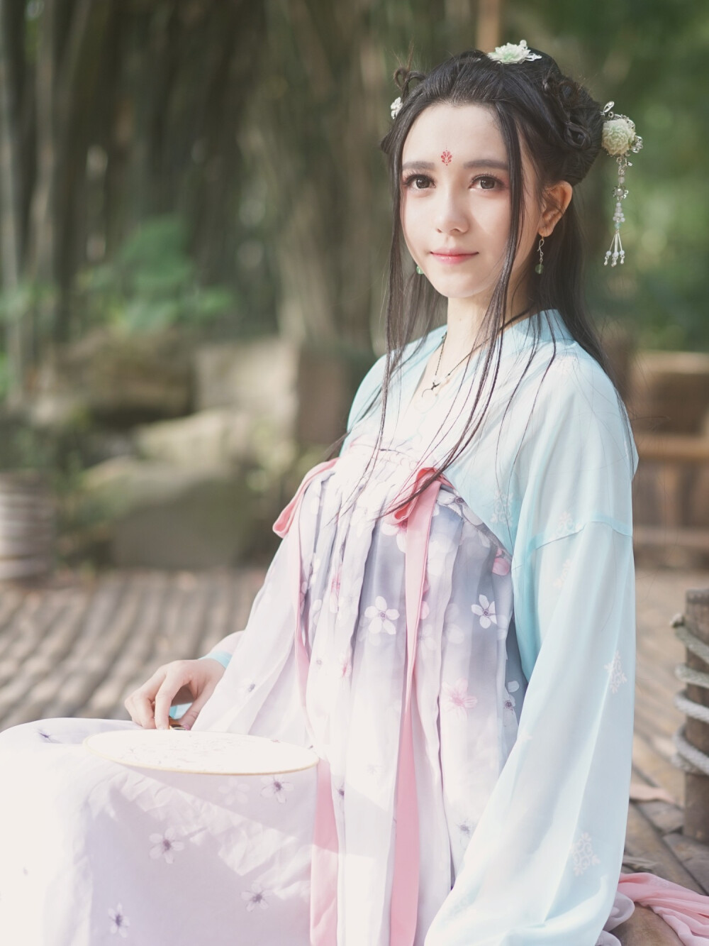 美人如画