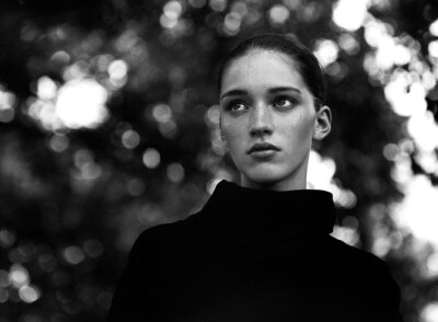 Lottie Hayes by Matteo Montanari