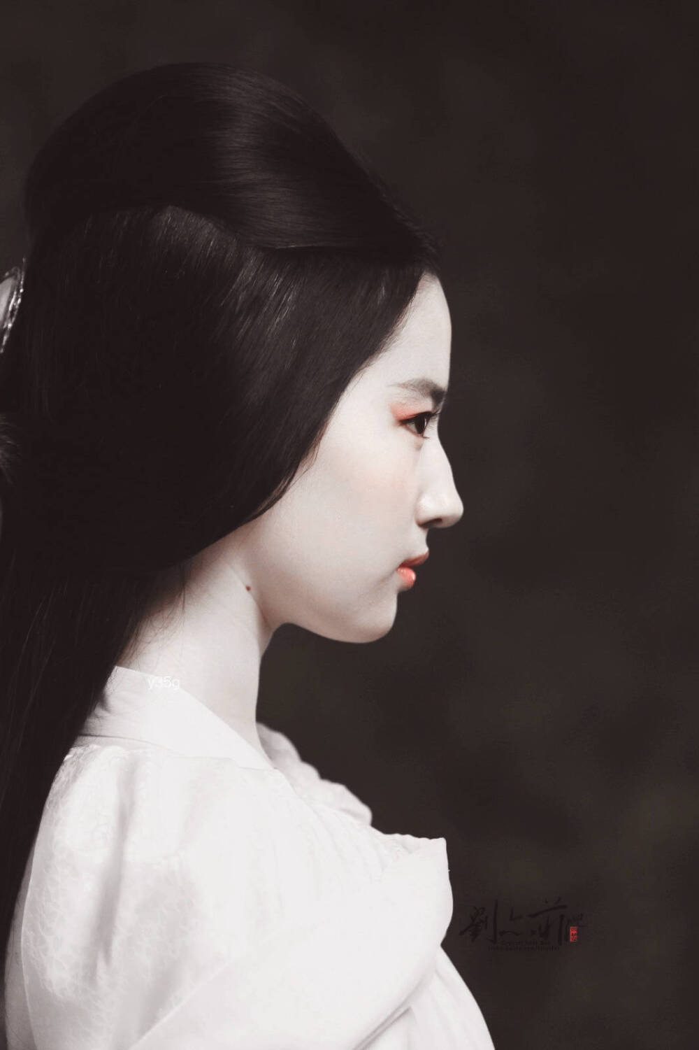 刘亦菲白衣灵雎2012电影铜雀台