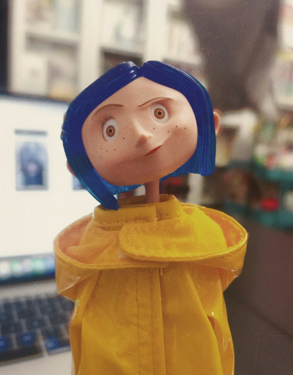 《鬼妈妈》卡洛琳人偶