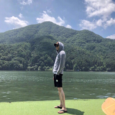 李钟硕