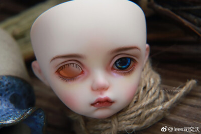 bjd妆面 #bjd[超话]#
图源水印