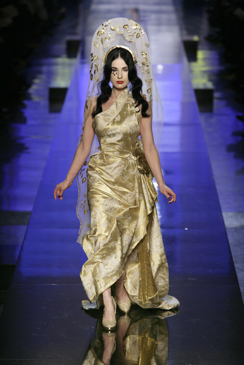 #Dita Von Teese#
Jean Paul Gaultier HC S/S 2007 ​​​