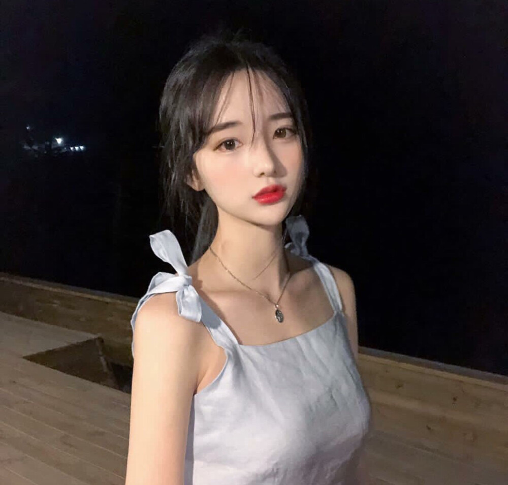 女生头像79野璎