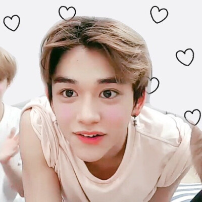 nct 黄旭熙 lucas
直播截图头像