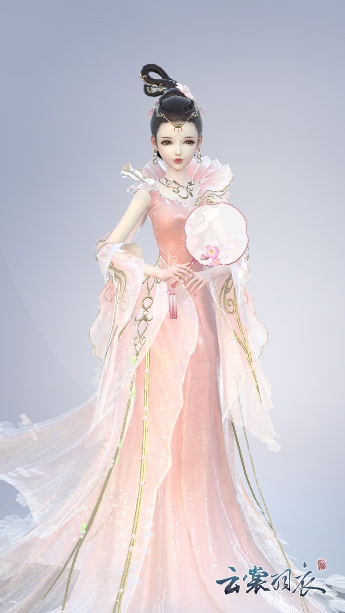 云想衣裳花想容 春风拂槛露华浓