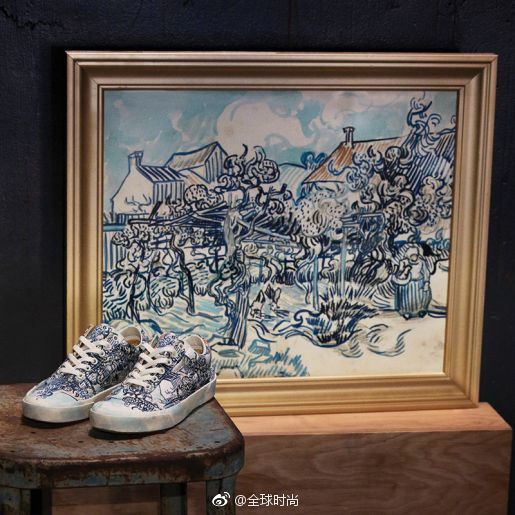 VANS × VAN GOGH联名系列，Vans携手梵高美术馆将梵高经典画作变为上身艺术品，这样的艺术转化你觉得怎样？ ​