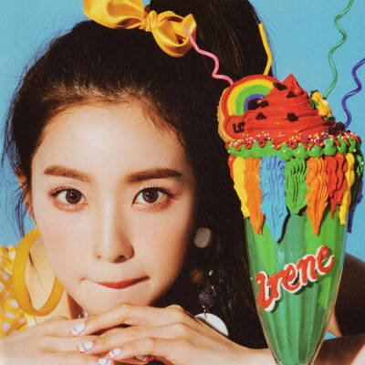 Red Velvet Summer Mini Album
Summer Magic 《Power Up》2018.08.06
专辑内页扫图