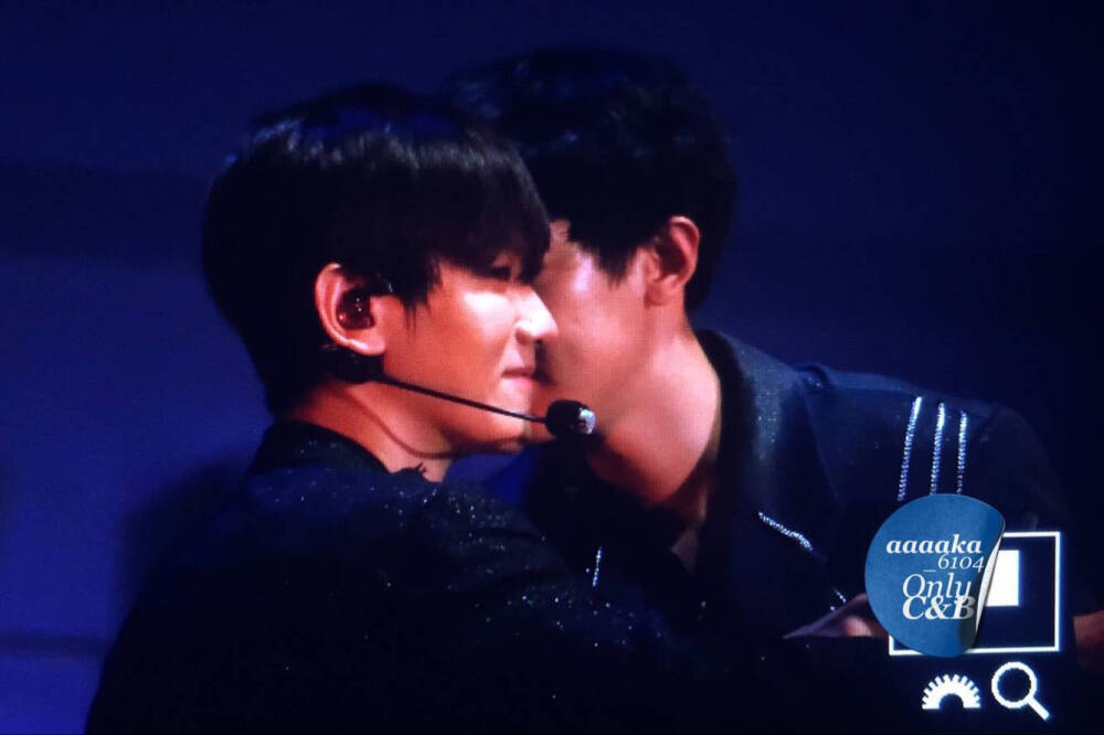 ChanBaek
灿白