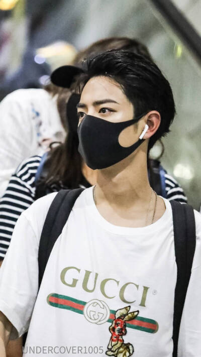 肖战 图源见水印