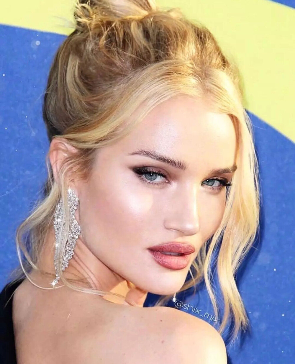 Rosie HW：“CFDA” 与 “ALTUZARRA”