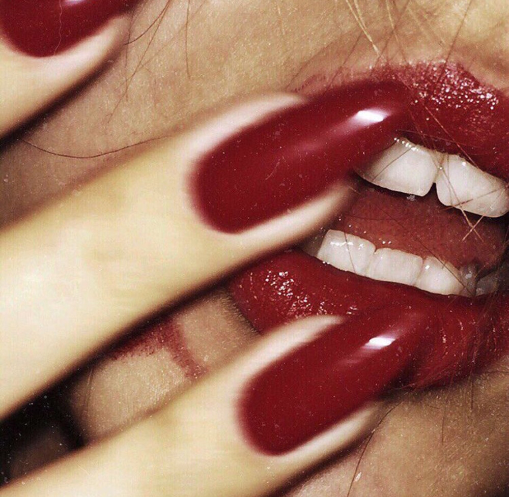 Printyourcoloronthelips