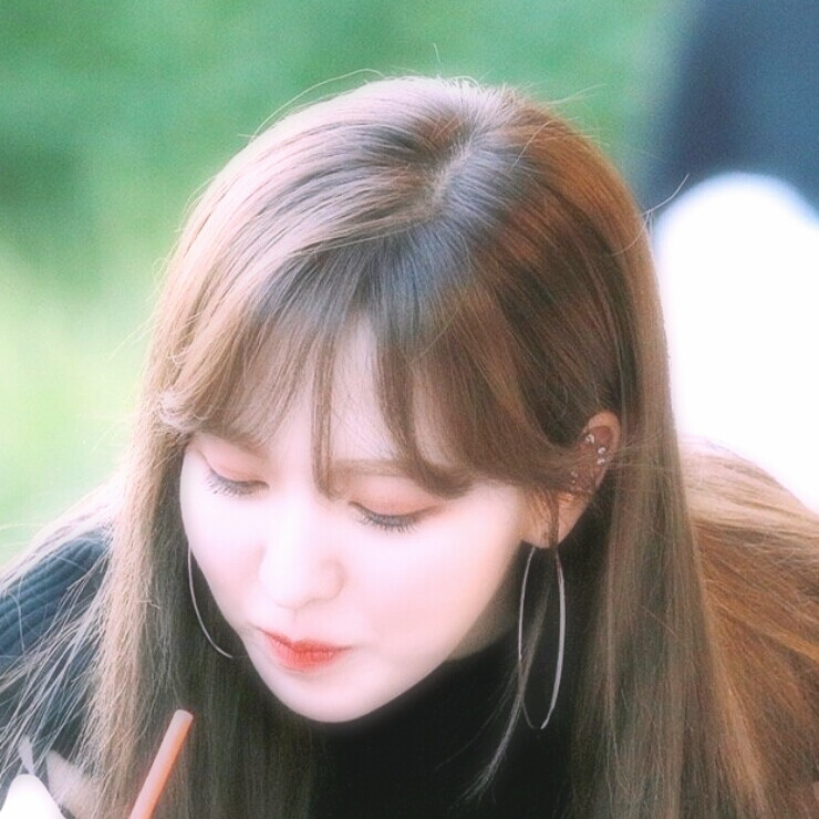 韩雨瞳 爱豆red velvet 原图微博 点赞或收藏