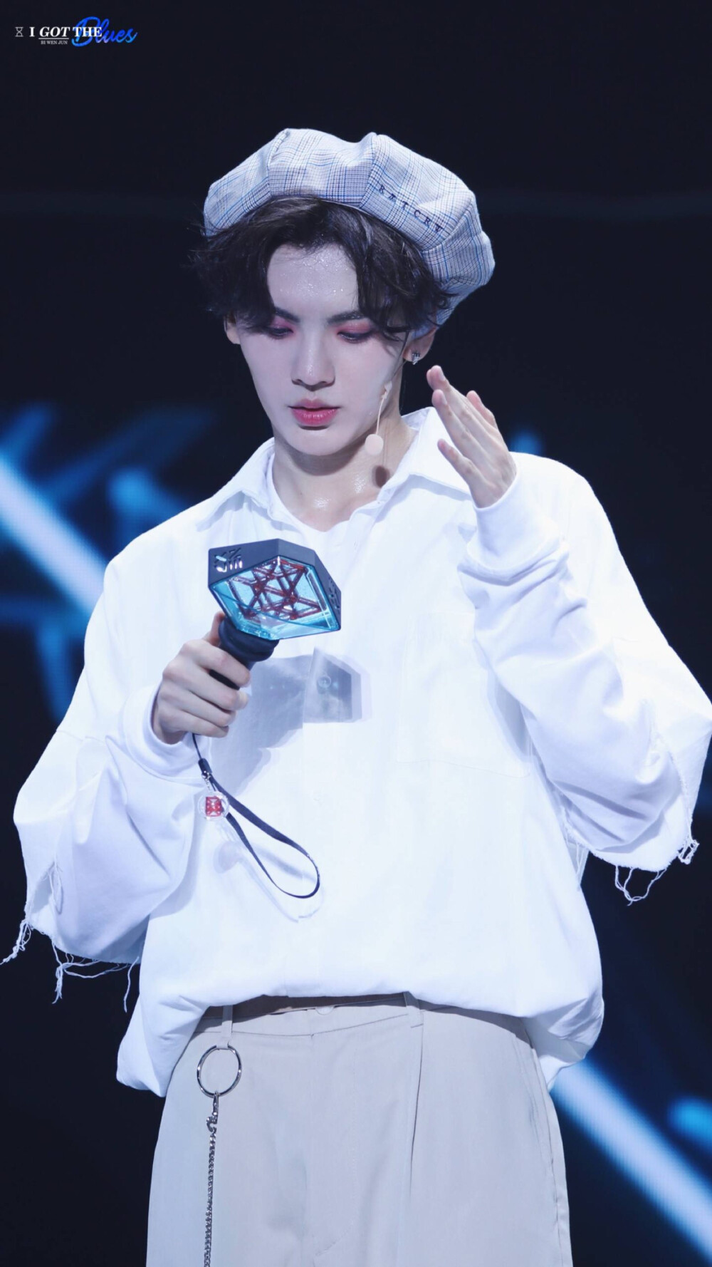 #毕雯珺#
NEX7深圳见面会
这个手灯怎么欺负我家宝宝啊
cr：logo