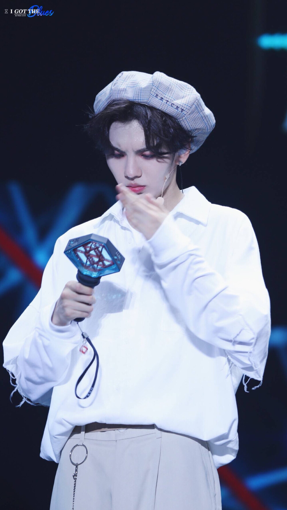 #毕雯珺#
NEX7深圳见面会
这个手灯怎么欺负我家宝宝啊
cr：logo