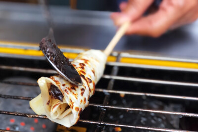 烤乳扇 和玫瑰花酱超搭哒 ❤︎