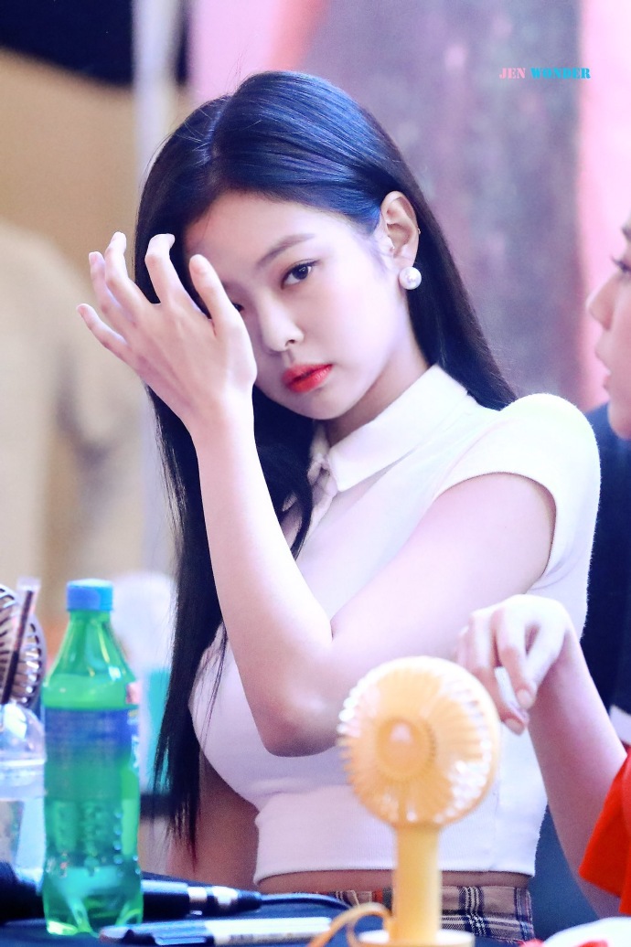 180708 汝矣岛IFC MALL签售会 jennie