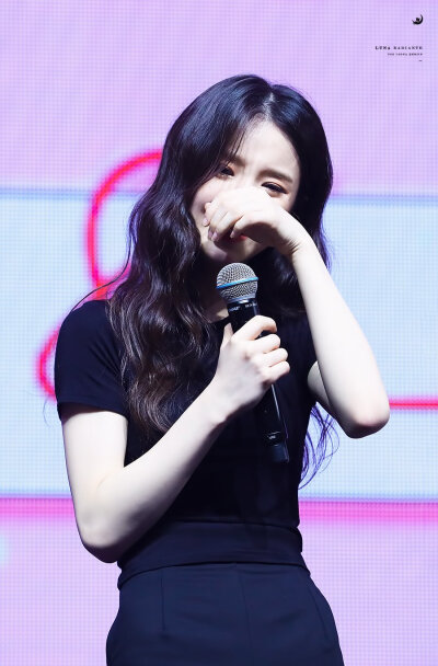 heejin
