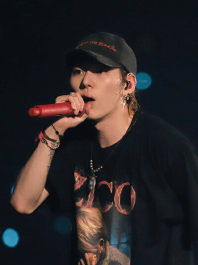 180812 ZICO 'KING OF ZUNGLE' Concert D-2
饭拍4p cr.COMA_PRO_NE ​