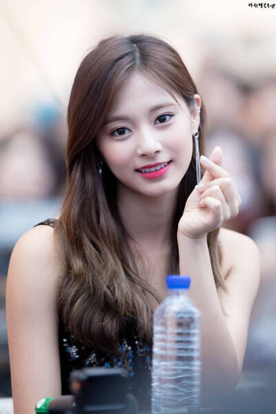 TWICE 周子瑜 子瑜 Tzuyu 