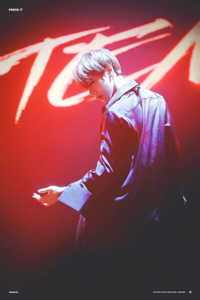 NCT ten 李永钦
按姐我每天都在respect