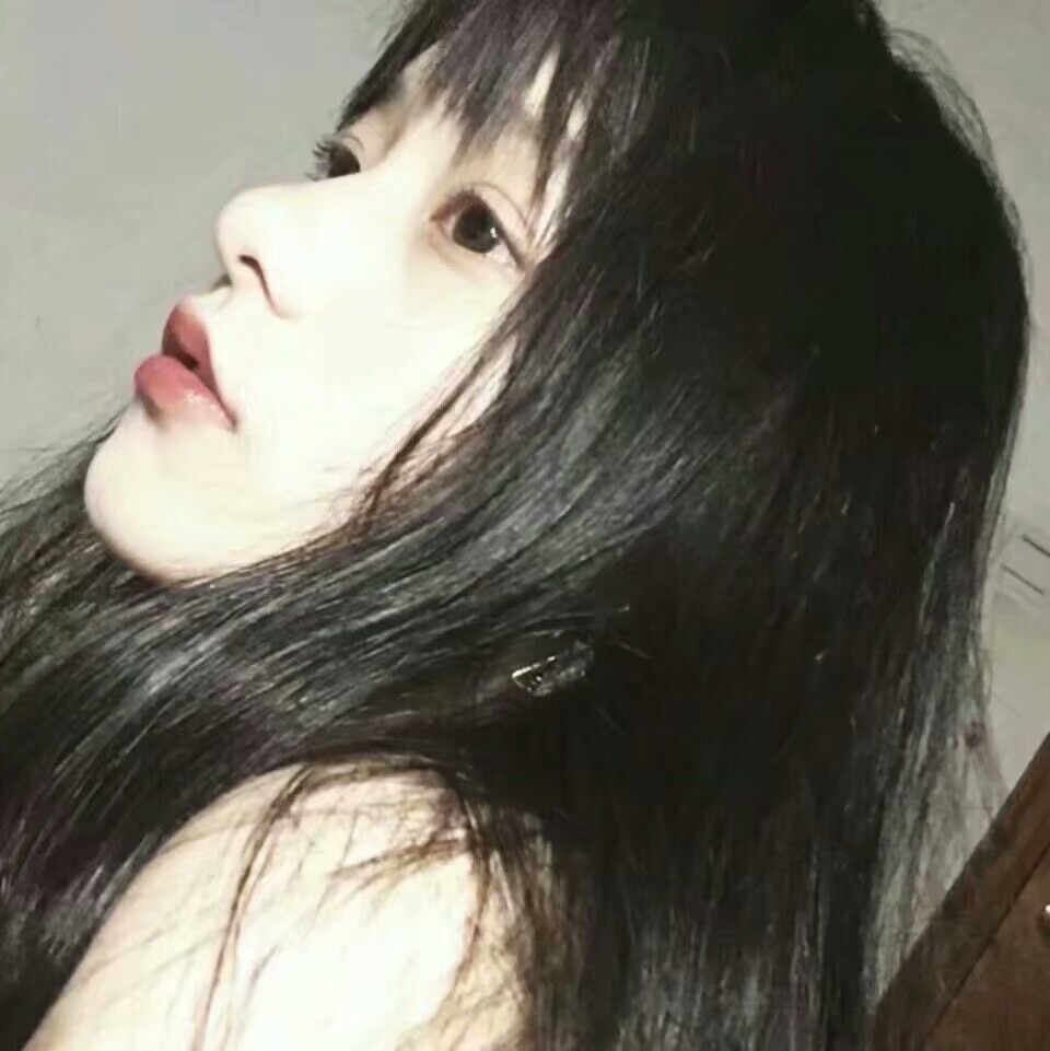 说一句简单的爱我都不行么
#jia nan
