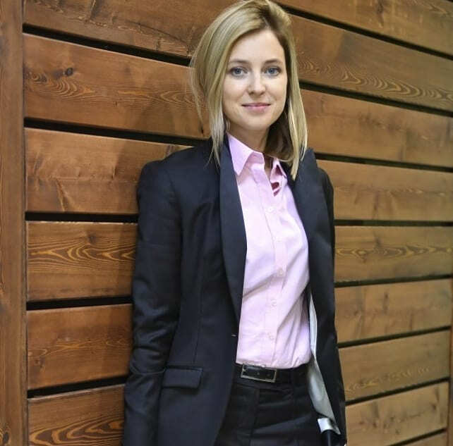 克里米亚总检察长娜塔莉亚•波克隆斯卡娅（Natalia Poklonskaya）。侵删,图片来自ins