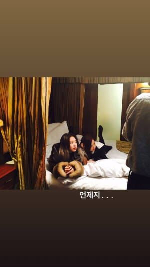 BLACKPINK 粉墨 JISOO 金智秀 JENNIE 金珍妮