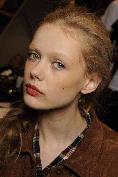 瑞典女模 frida gustavsson
