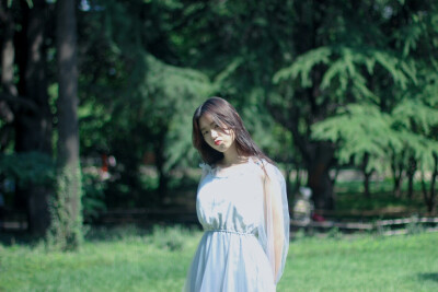 遇到可爱的人呐，街道也好，晚风也罢，都很甜