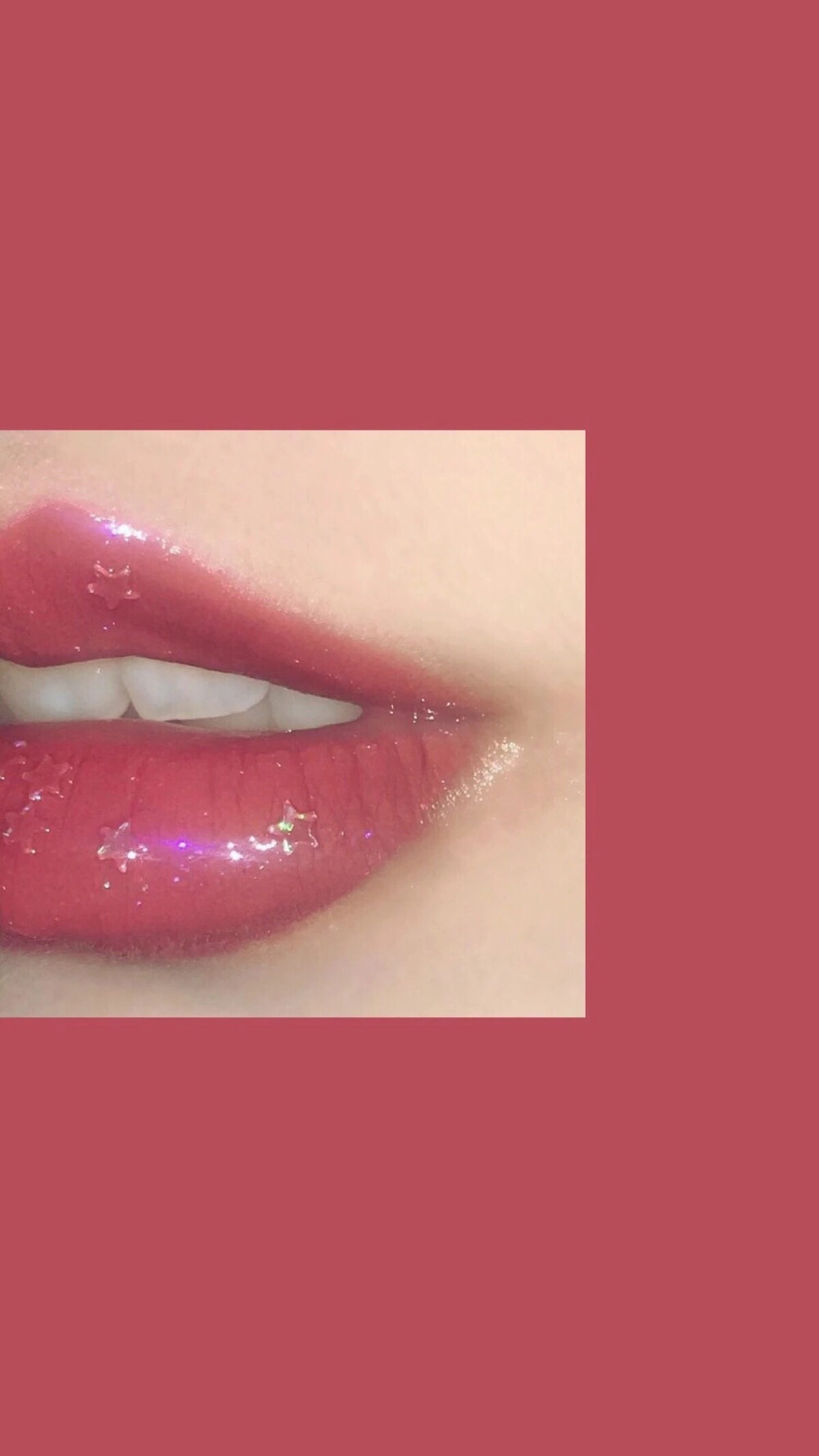red.
红色壁纸。