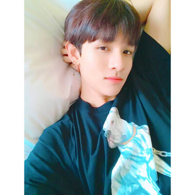 金Samuel 0731 SNS