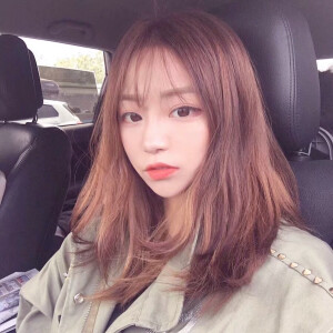 卷发 发色和刘海