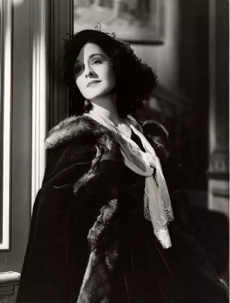 瑙玛·希拉 Norma Shearer