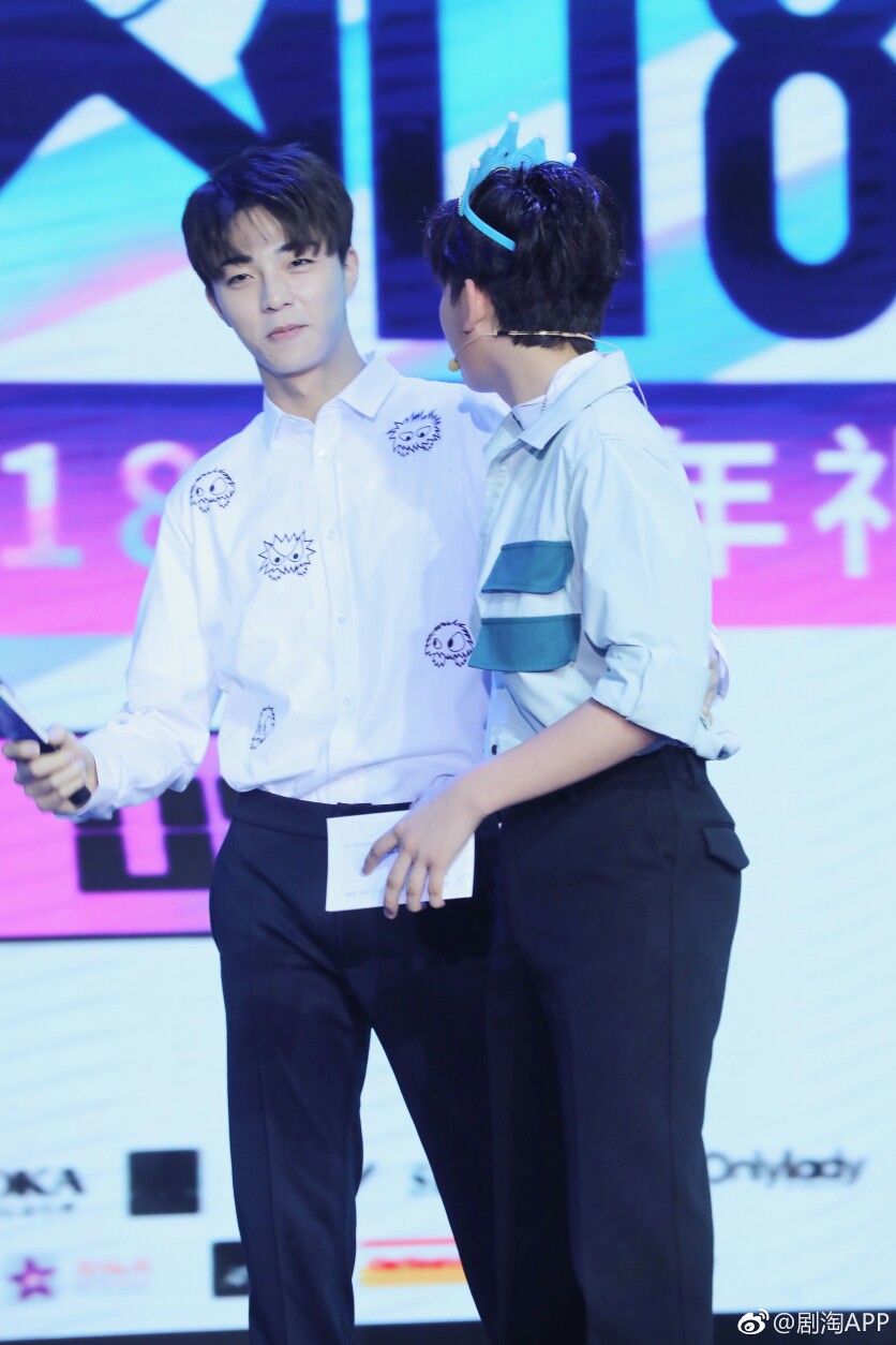 陈立农 0817
胡先煦生日会
cr微博@剧淘APP