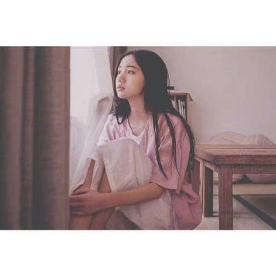 by岚殇 白边 白边女头 女生头像 小清新 森系 网红 网图 高清 长发 唯美 