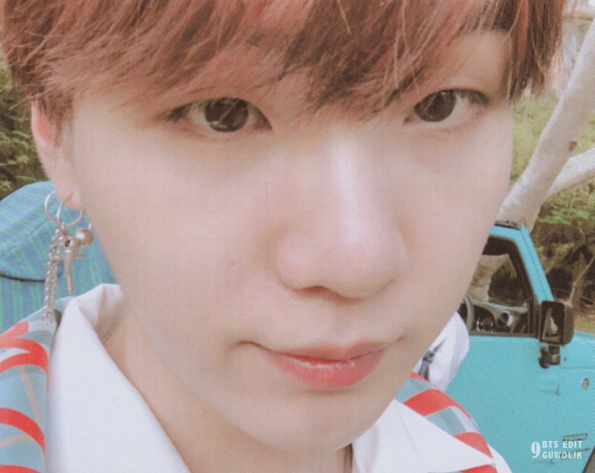 遇见bts遇见更好的自己?
防弹少年团奇迹创造者
闵玧其 SUGA
cr guwoljk