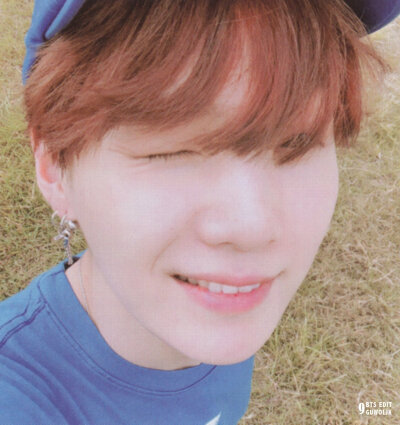 遇见bts遇见更好的自己?
防弹少年团奇迹创造者
闵玧其 SUGA
cr guwoljk