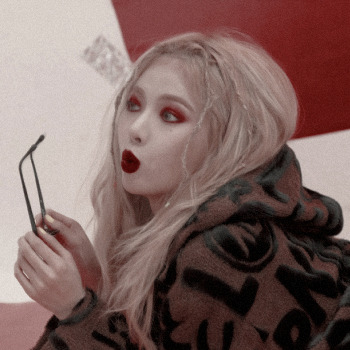 hyuna
