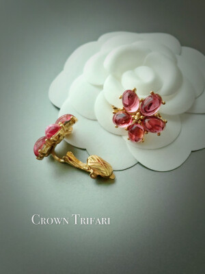 [ vintage复古]Crown Trifari樱花耳夹 果冻宝石花瓣
全新保存