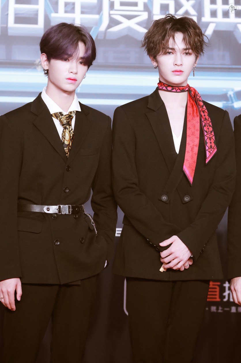 黃明昊&朱正廷