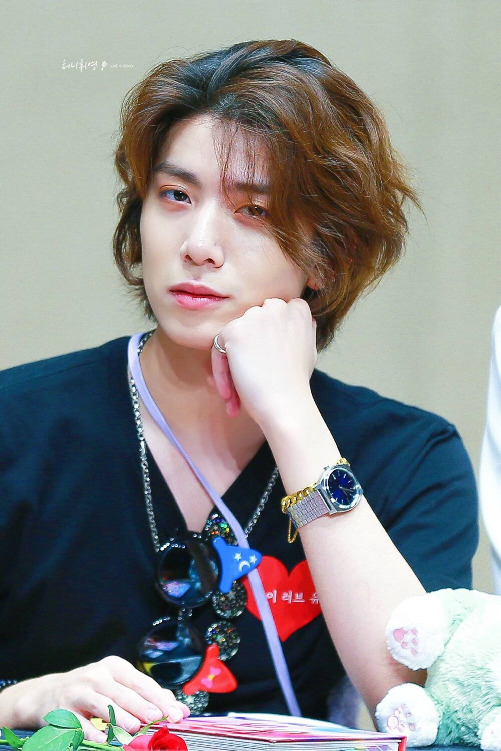 sf9冷都男金辉映
