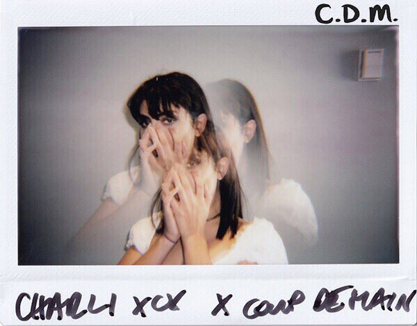 洗茶 Charli XCX