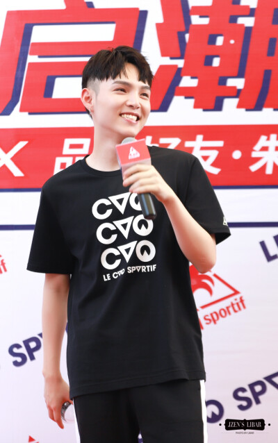 朱星杰
#20180723宁波奥特莱斯广场#乐卡克品牌活动#lecoqsportif站台#