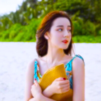 迪丽热巴
自调头像『美工：婆婆』
原图来源网络，二转注明