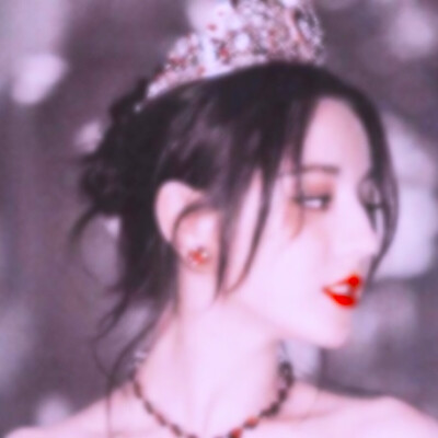 迪丽热巴
自调头像『美工：婆婆』
原图源自网络，二转注明