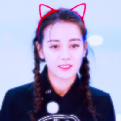 迪丽热巴
自调头像『美工：婆婆』
原图来源网络，二转注明